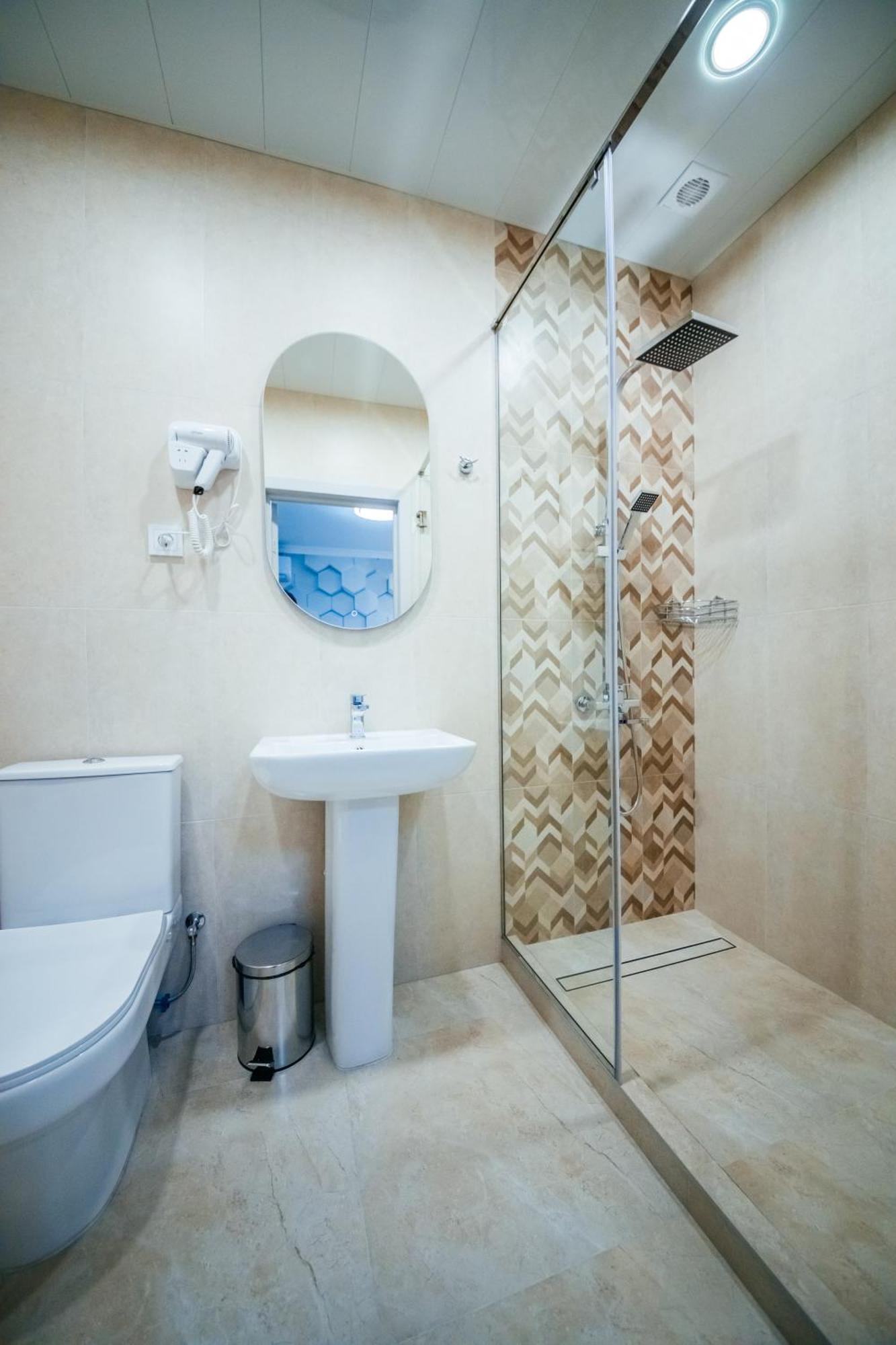 Chief Hotel Гюмри Экстерьер фото