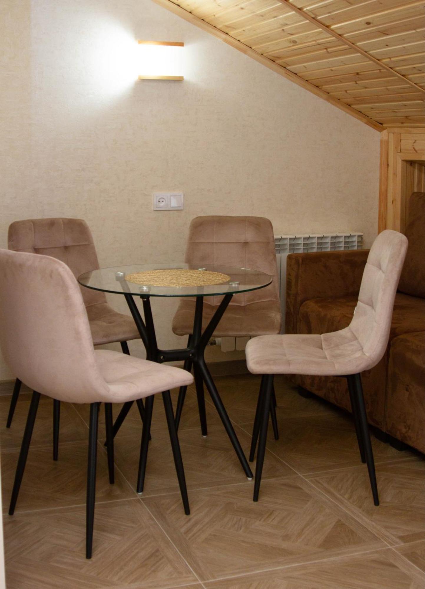 Chief Hotel Гюмри Экстерьер фото